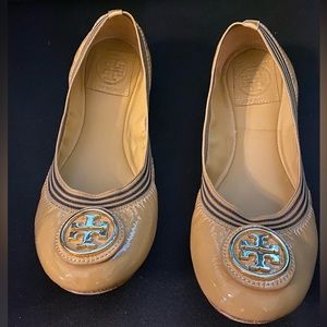 Tory Burch Caroline Patent Leather Tan/Navy Stripe Slip On Flats Women’s Size 7